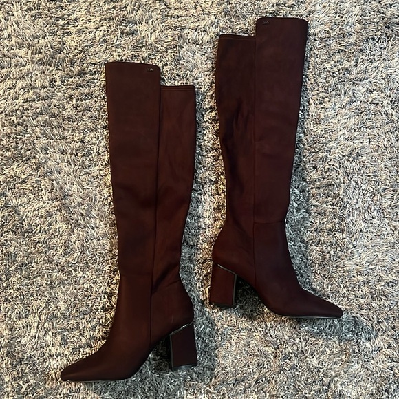 DKNY CHOCOLATE BROWN OVER THE KNEE BOOT - NEW - Picture 4 of 13